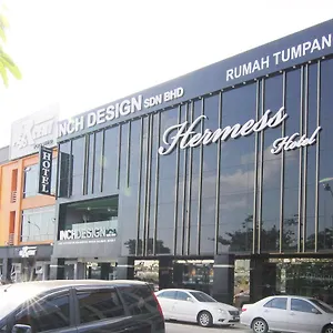 ** Otel Hermess Johor Malezya