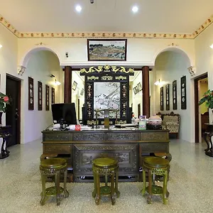 Banana Boutique 4* George Town